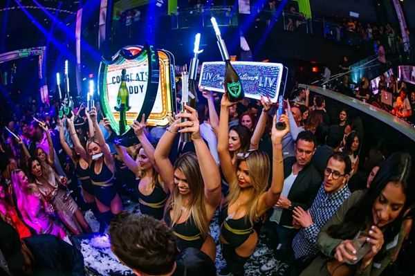 Web3游戏可以从夜店经济中学到什么？-iNFTnews