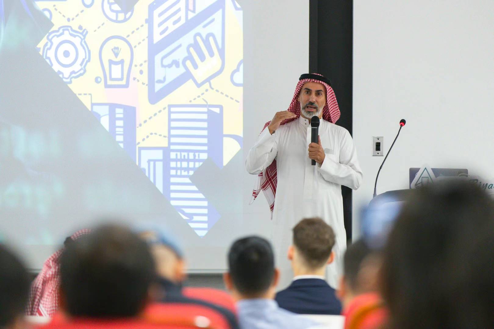 以太坊利雅得活动顺利召开，ChainIDE赋能沙特开发者生态